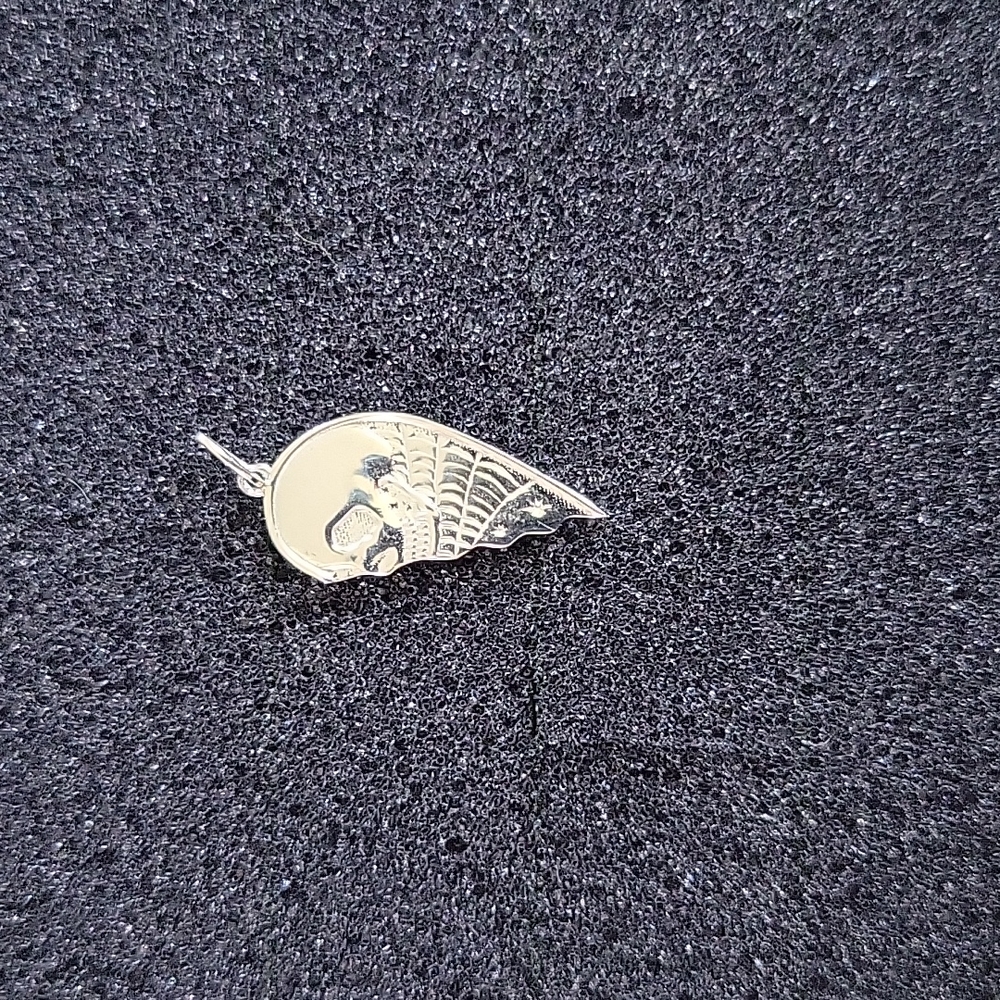 Catbird Phoebe Bridger's Skull Charm